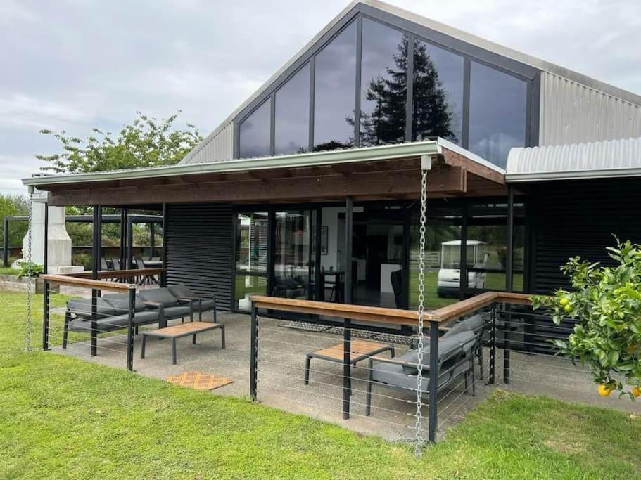 The Clubhouse Vila Hamilton Exterior foto
