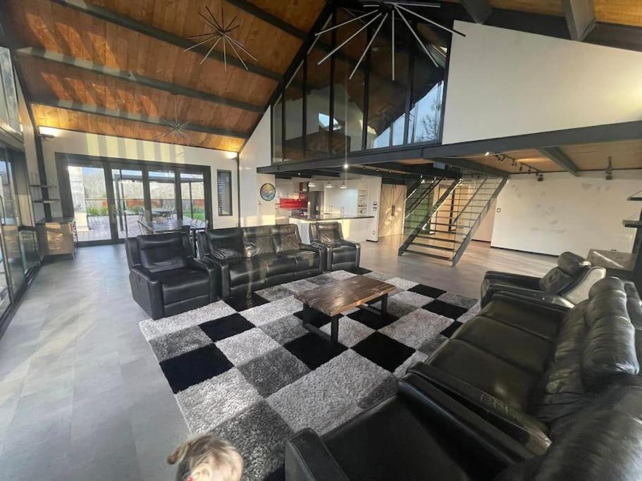 The Clubhouse Vila Hamilton Exterior foto